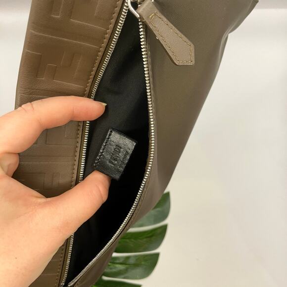 Fendi Zucca Monogram Clutch bag Pouch Nylon Leather khaki Brown Purse - Picture 8 of 13